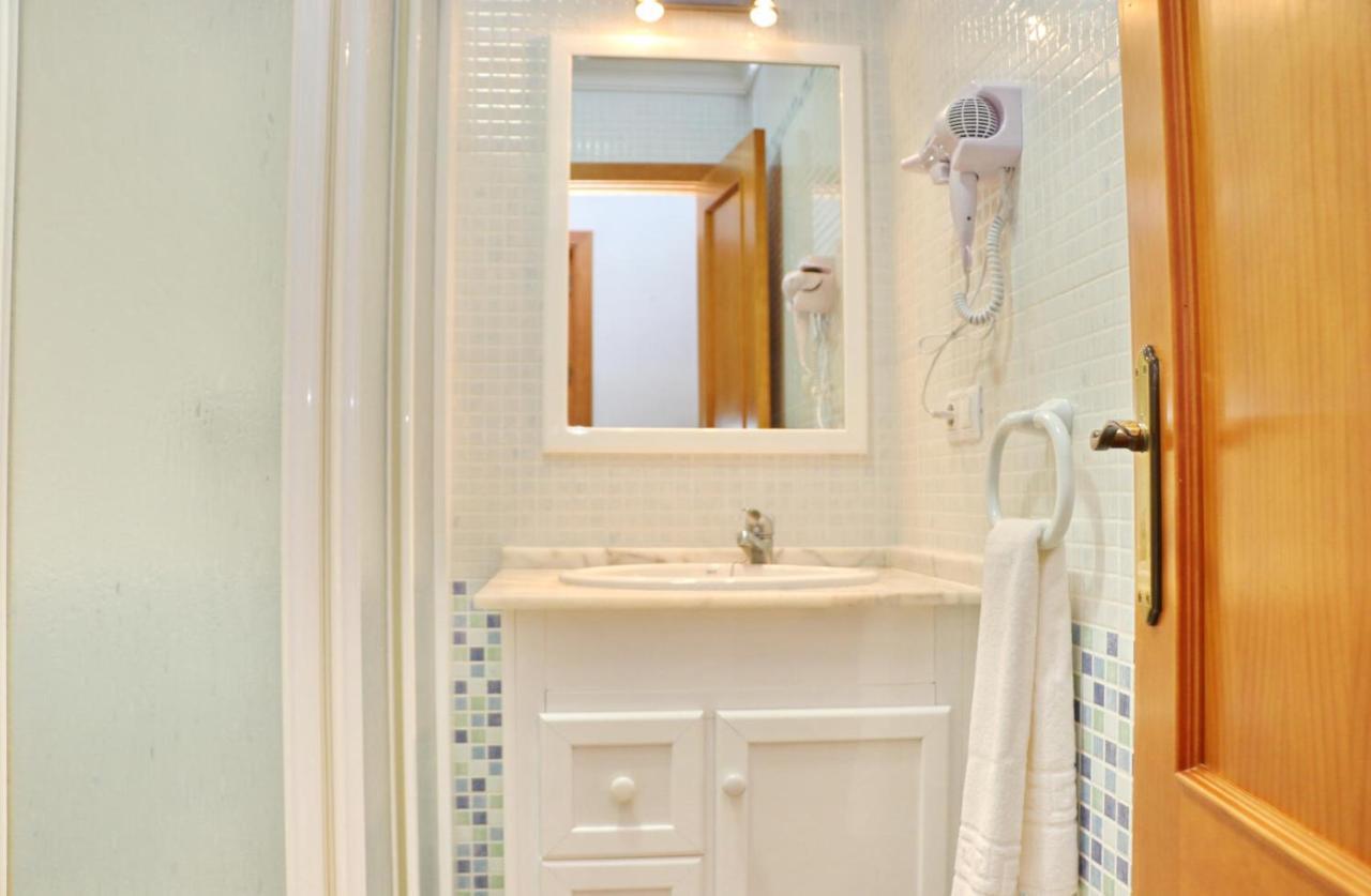 Apartamento Santa Teresa II 科尼尔-德拉弗龙特拉 外观 照片
